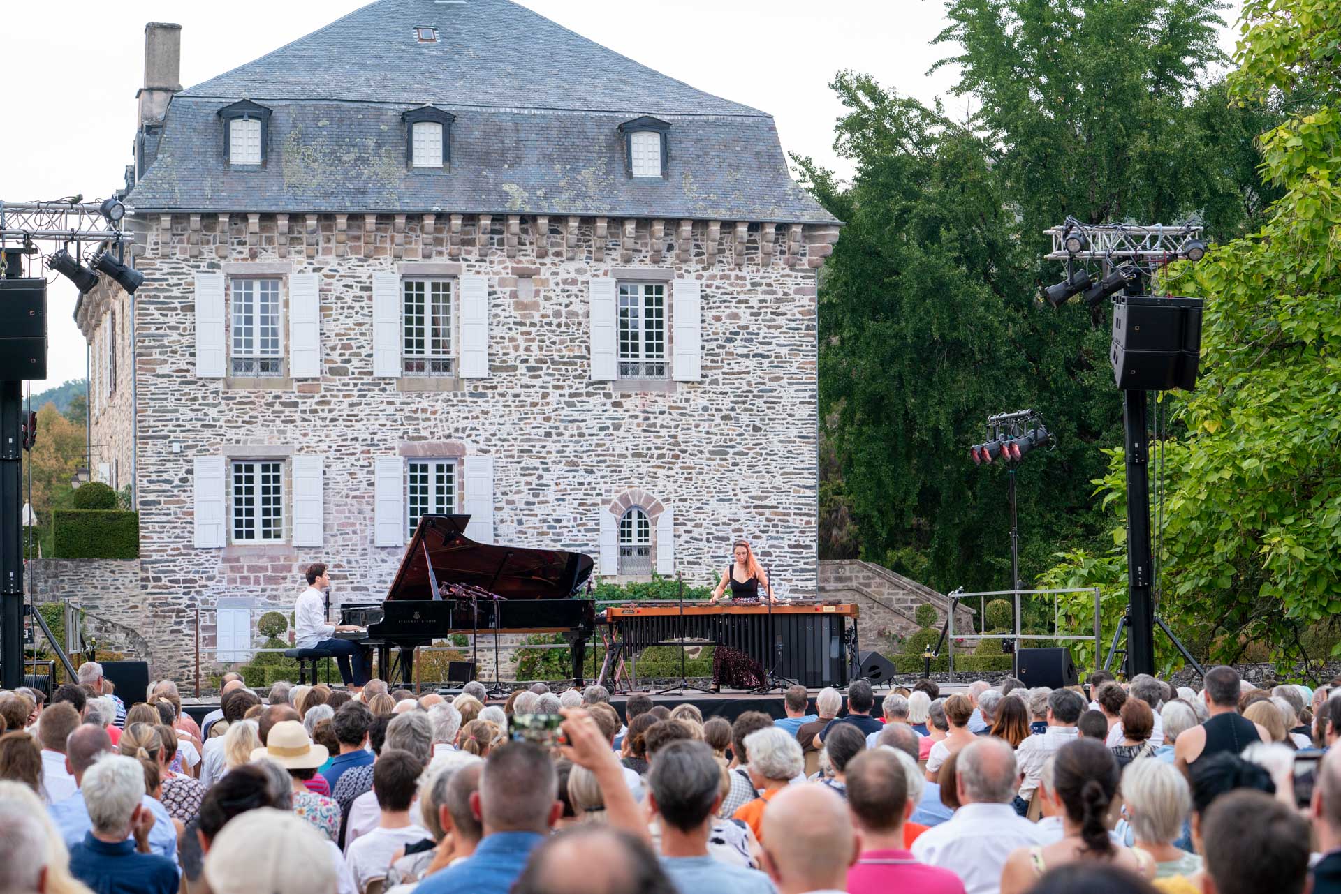 saillant bach mirror